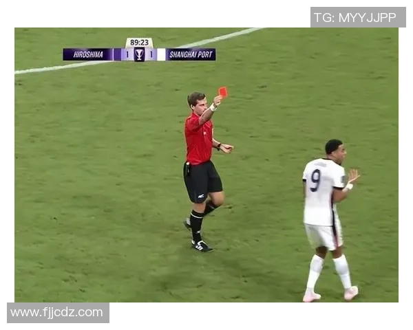 欧联杯精彩对决切尔西大胜曼城神扑引发争议判罚引爆全场激情