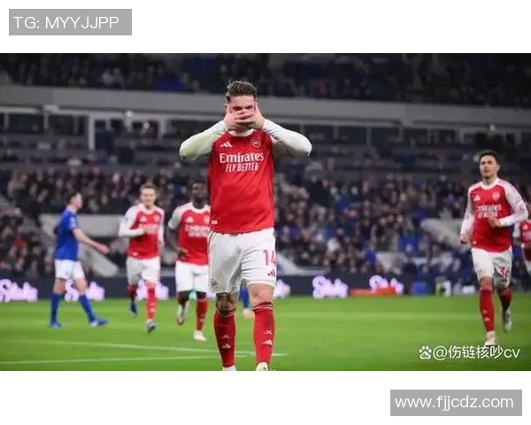 西甲激战阿森纳险胜那不勒斯补时绝杀引发争议判罚全场沸腾