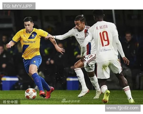 切尔西欧联杯大胜里昂6比2绝杀瞬间点燃全场激情