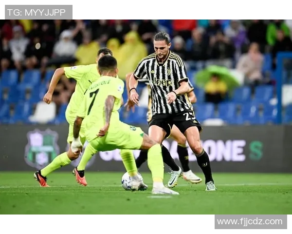 意甲激战曼联大胜巴萨五球狂潮乌龙球瞬间点燃全场热情