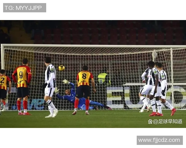 欧冠大战波尔图大胜本菲卡争议判罚引发全场热议 欧冠大战波尔图大胜本菲卡争议判罚引发全场热议