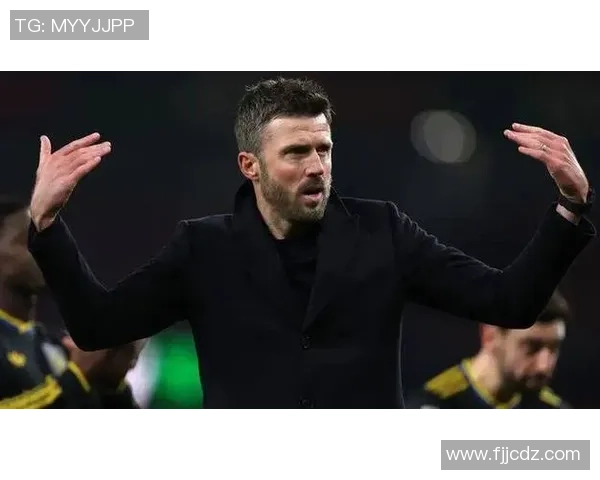 欧联杯激战国米逆转曼联绝杀时刻引发争议判罚全场沸腾 欧联杯激战国米逆转曼联绝杀时刻引发争议判罚全场沸腾