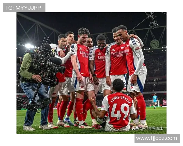 欧联杯精彩对决那不勒斯与阿森纳战成平局神扑瞬间引发热议与转会传闻