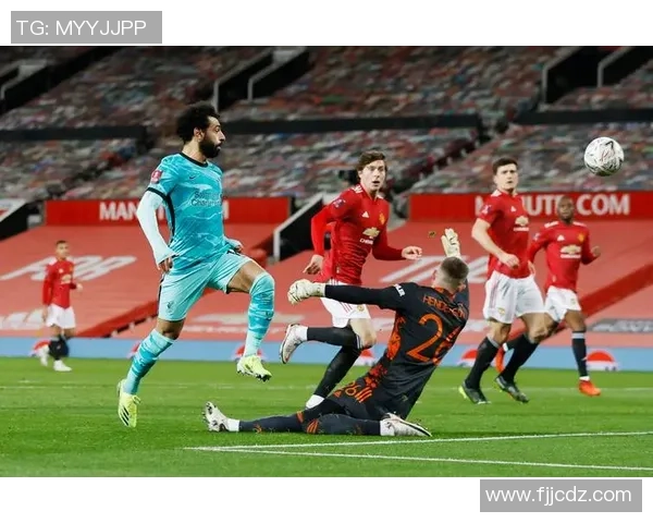 足总杯精彩对决利物浦狂胜那不勒斯乌龙球引爆全场热情