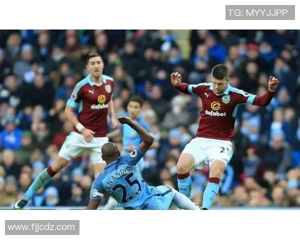 英超激战莱比锡与里昂鏖战90分钟终以平局收场逆转瞬间引发全场沸腾